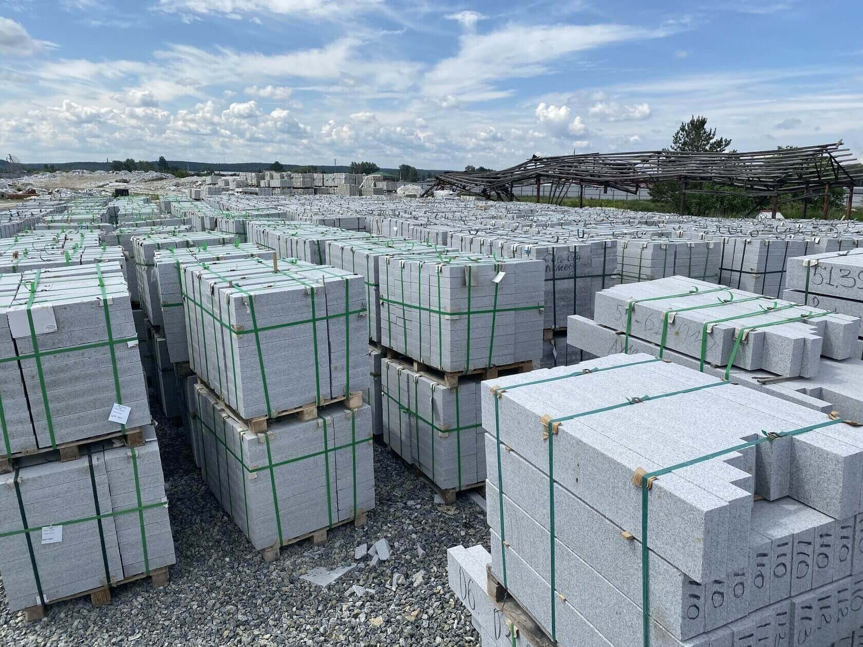 ДО 17 000 м² ПРОДУКЦИИ ЕЖЕМЕСЯЧНО В Сочи